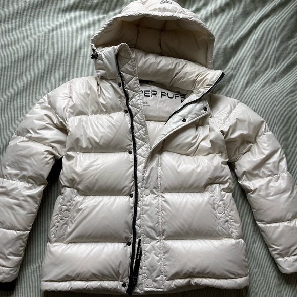 Aritzia Jackets & Blazers - Aritzia SUPERPUFF